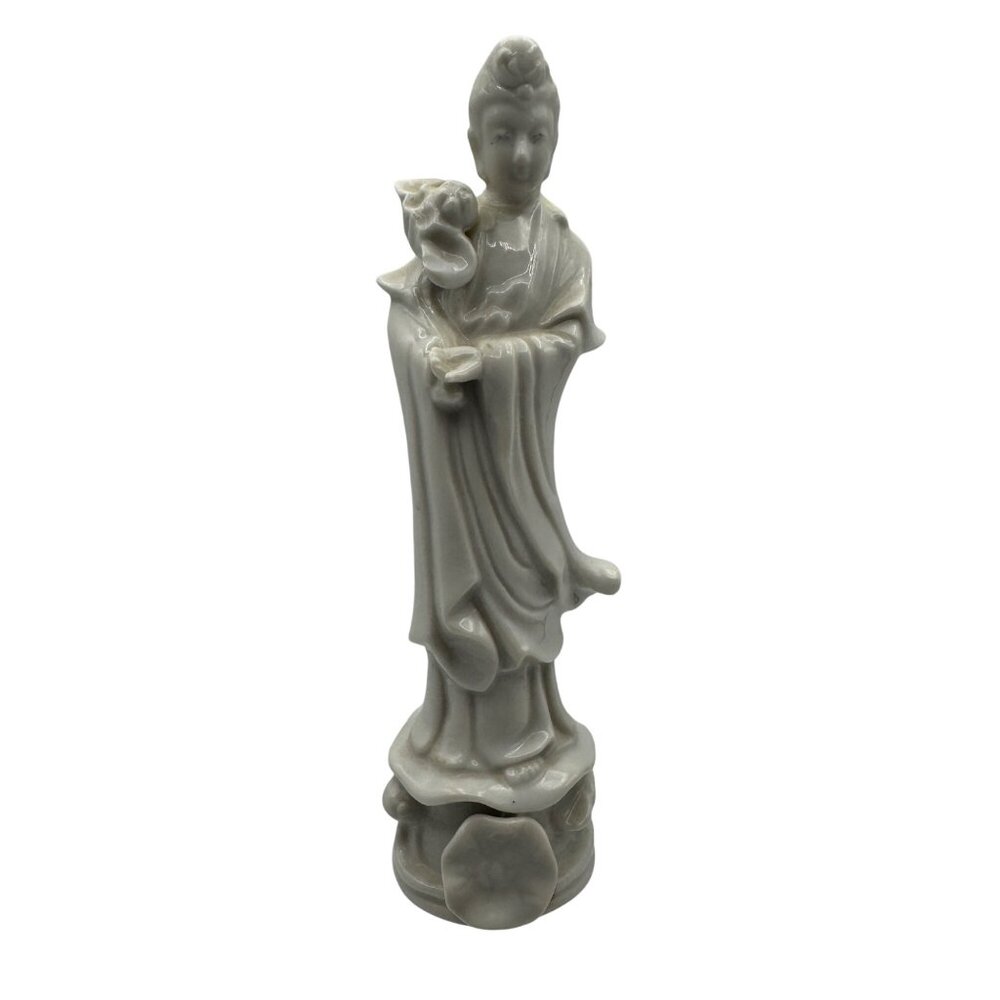 Vintage White Porcelain Quan Yin Statue 6.25" Tall Elegant Asian Figurine